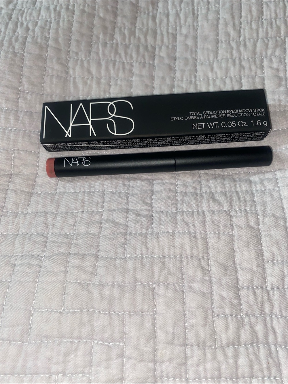 NARS Total Seduction Orgasm EyeShadow Stick - Soft pink